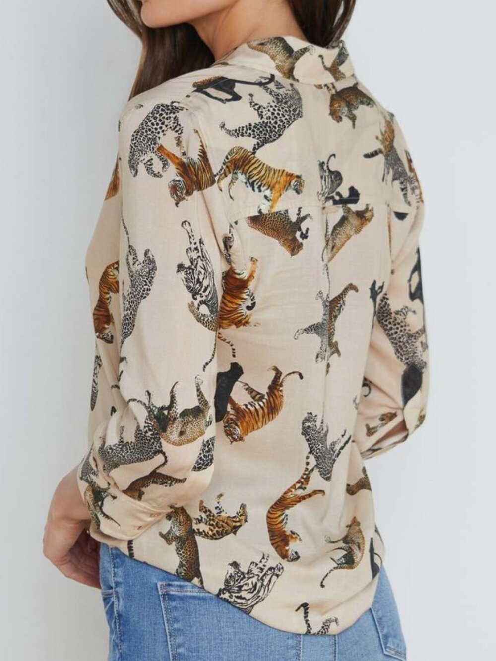 L'AGENCE Camille 3/4 sleeve blouse, taupe multi mix tiger print - Picture 4 of 10